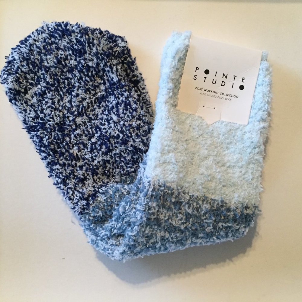 pointe studio aloe infused post workout socks